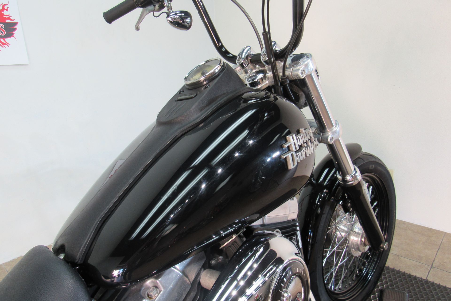 2010 Harley-Davidson Dyna® Street Bob® in Temecula, California - Photo 19