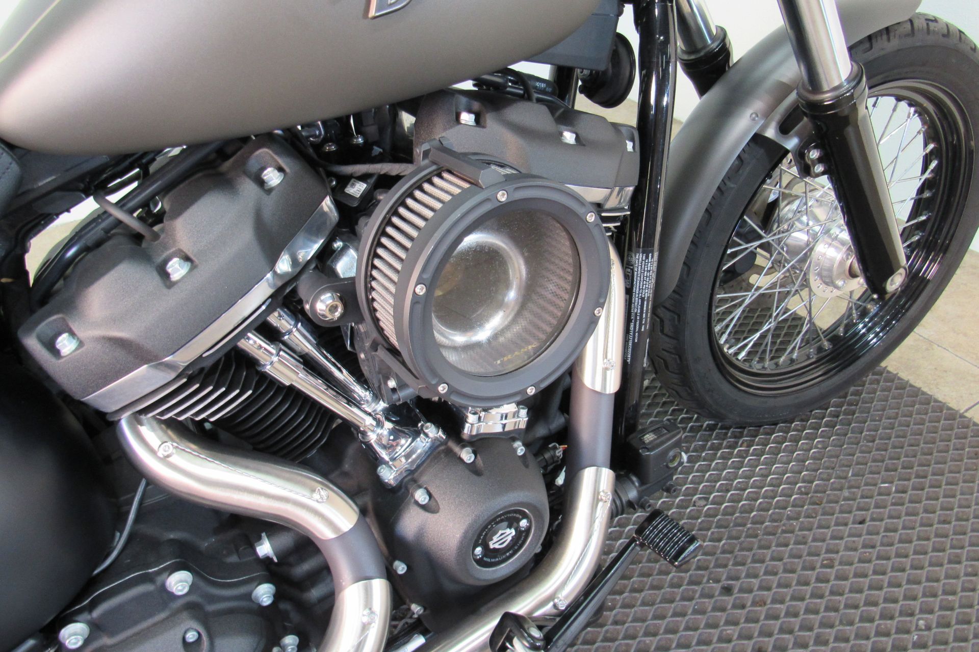 2019 Harley-Davidson Street Bob® in Temecula, California - Photo 13
