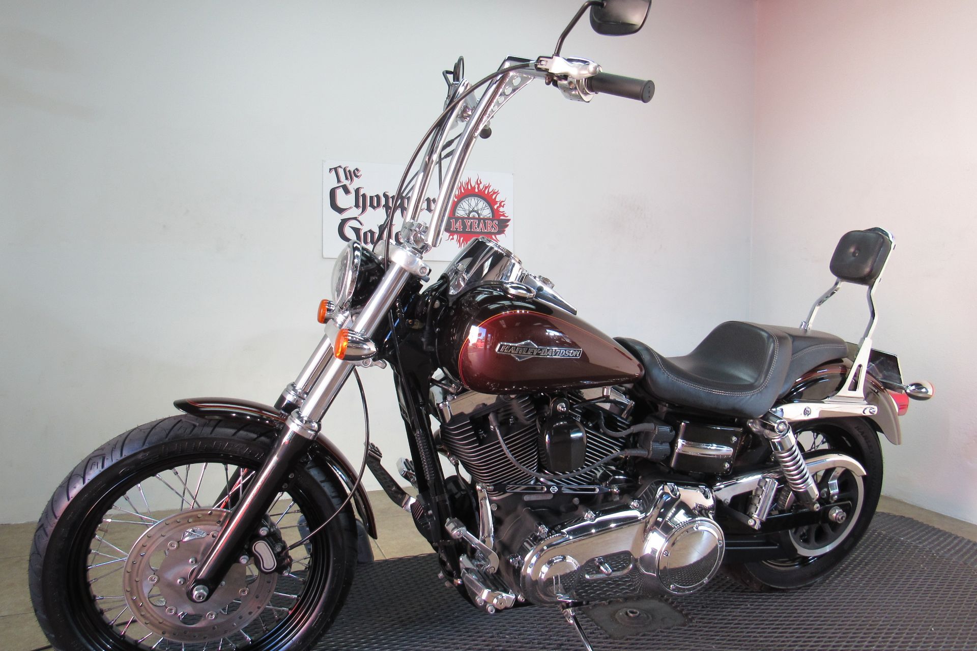 2011 Harley-Davidson Dyna® Super Glide® Custom in Temecula, California - Photo 4