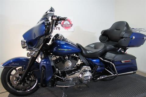 2015 Harley-Davidson Ultra Limited Low in Temecula, California - Photo 4