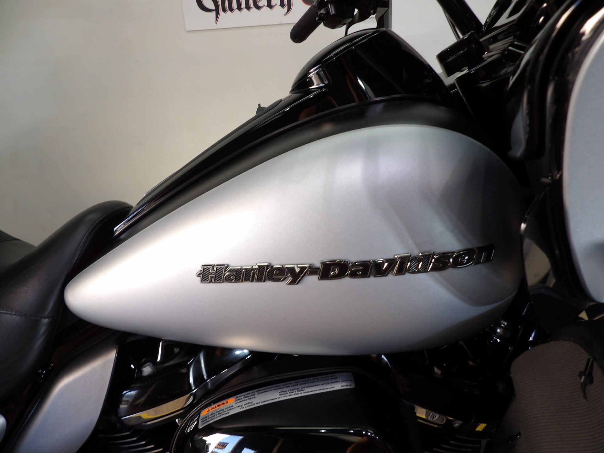 2020 Harley-Davidson Road Glide® Limited in Temecula, California - Photo 11