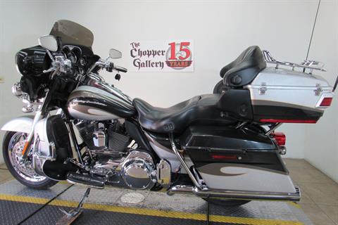 2013 Harley-Davidson CVO™ Ultra Classic® Electra Glide® in Temecula, California - Photo 6