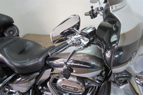 2013 Harley-Davidson CVO™ Ultra Classic® Electra Glide® in Temecula, California - Photo 24