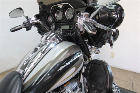 2013 Harley-Davidson CVO™ Ultra Classic® Electra Glide® in Temecula, California - Photo 35
