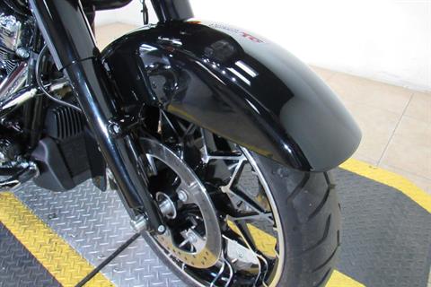 2022 Harley-Davidson Road Glide® Special in Temecula, California - Photo 15