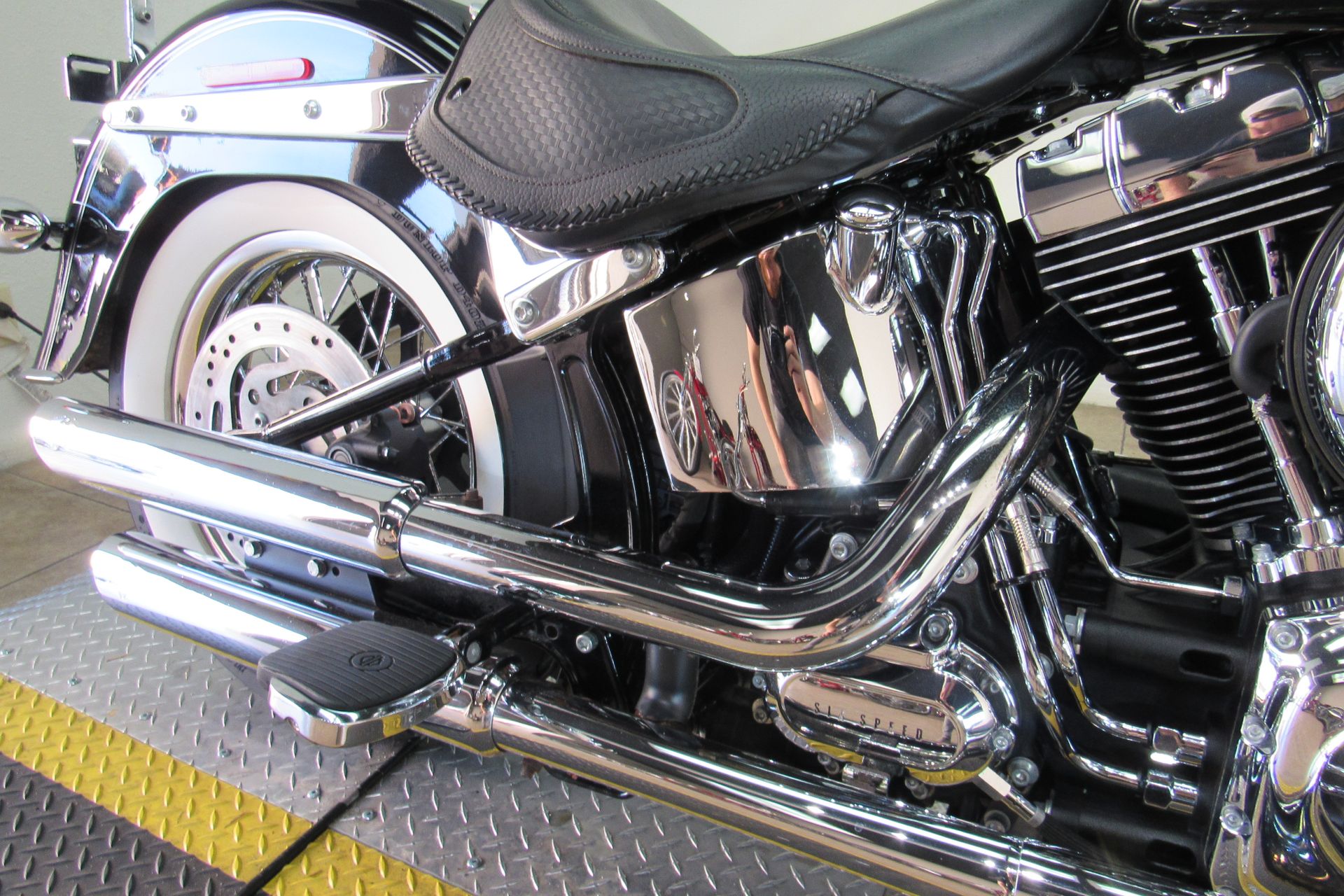 2016 Harley-Davidson Softail® Deluxe in Temecula, California - Photo 13