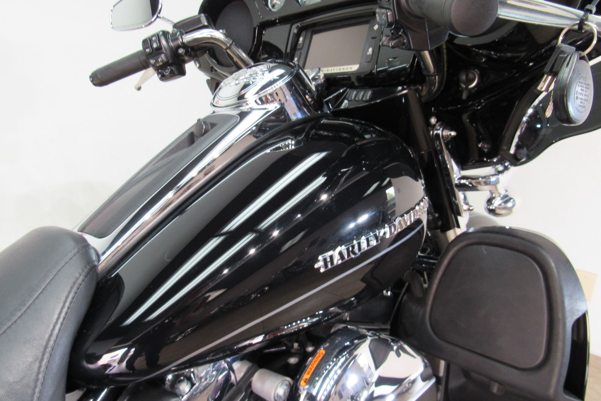 2015 Harley-Davidson Electra Glide® Ultra Classic® in Temecula, California - Photo 27