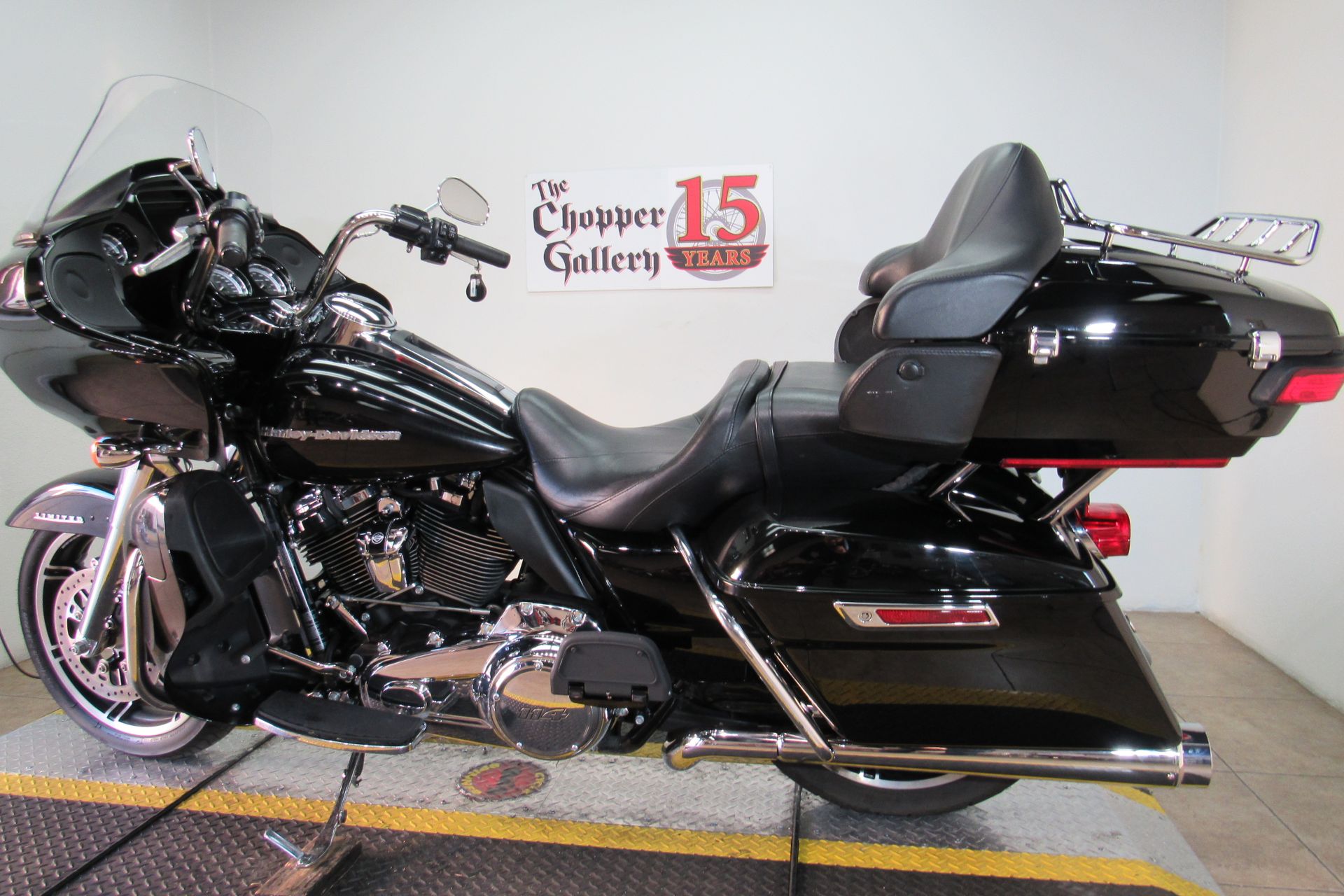 2021 Harley-Davidson Road Glide® Limited in Temecula, California - Photo 6