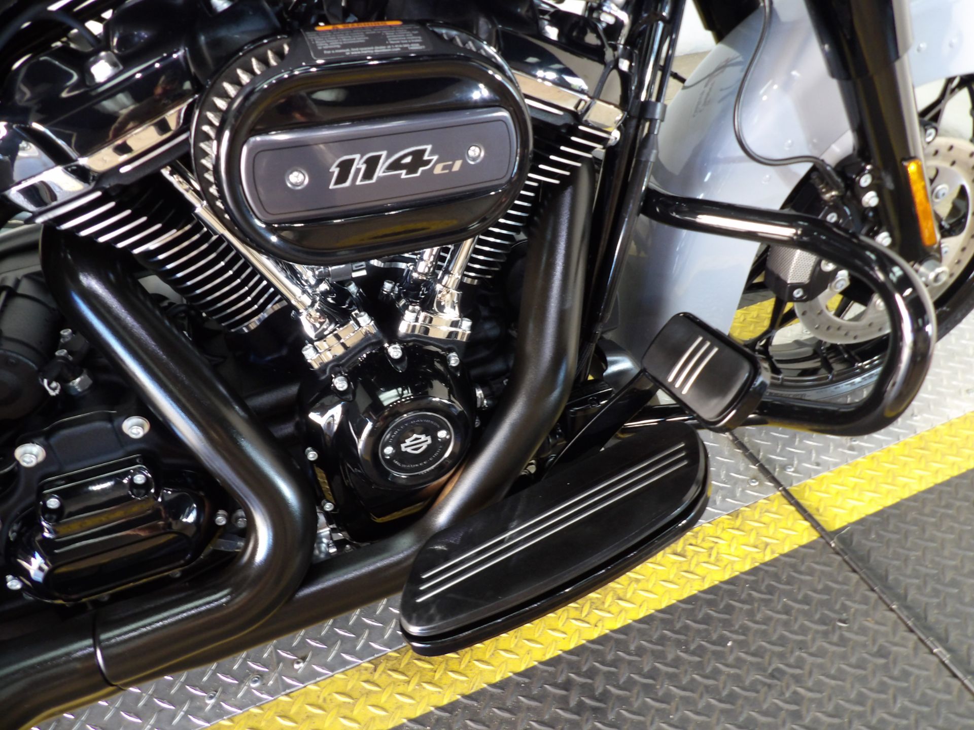 2023 Harley-Davidson Street Glide® Special in Temecula, California - Photo 17