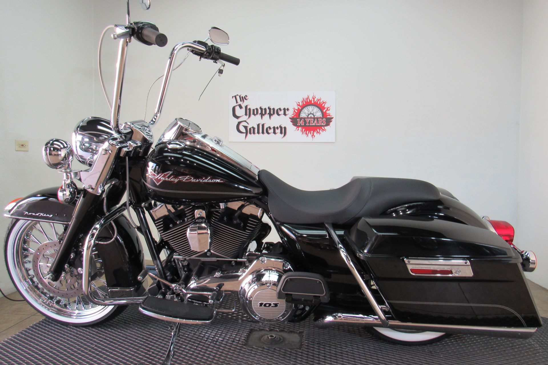 2012 Harley-Davidson Road King® in Temecula, California - Photo 6