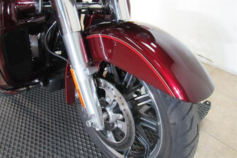 2016 Harley-Davidson Road Glide® Ultra in Temecula, California - Photo 15