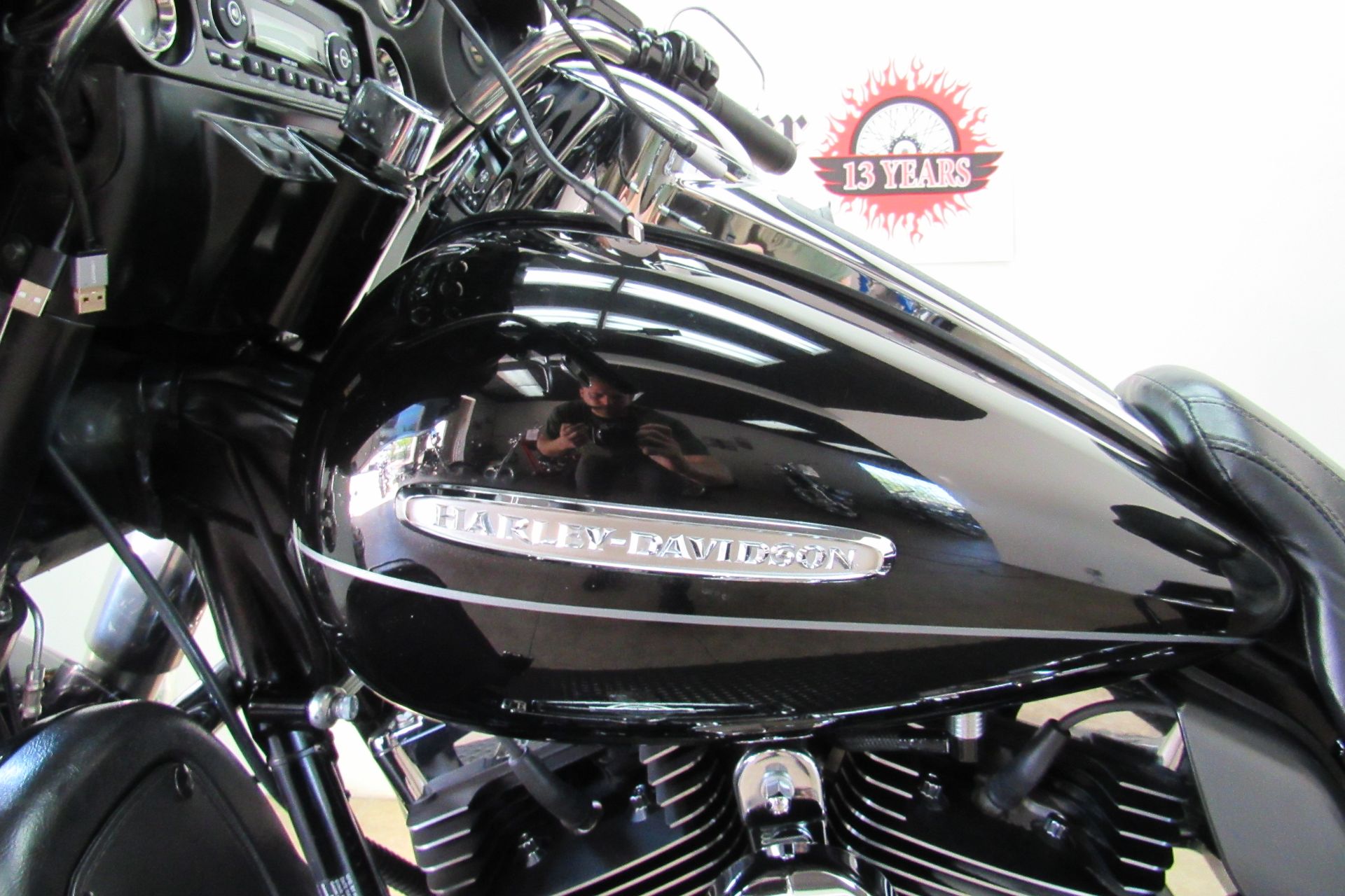 2011 Harley-Davidson Electra Glide® Ultra Limited in Temecula, California - Photo 8