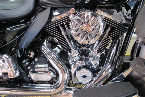 2011 Harley-Davidson Electra Glide® Ultra Limited in Temecula, California - Photo 7