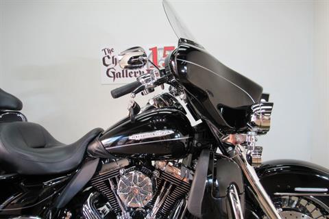 2011 Harley-Davidson Electra Glide® Ultra Limited in Temecula, California - Photo 3