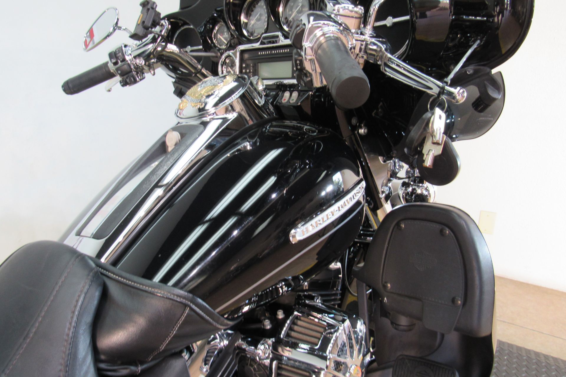 2011 Harley-Davidson Electra Glide® Ultra Limited in Temecula, California - Photo 25