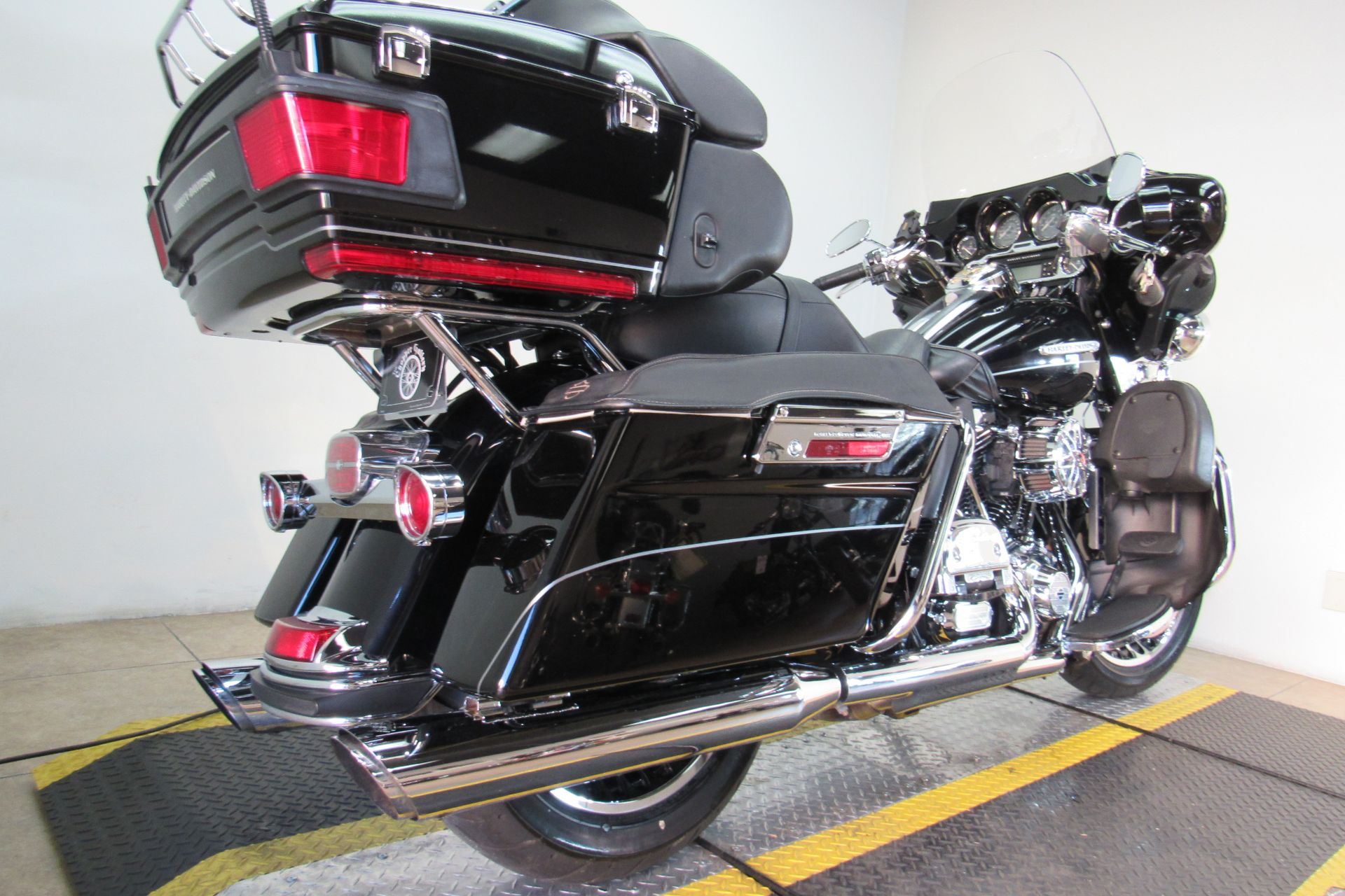 2011 Harley-Davidson Electra Glide® Ultra Limited in Temecula, California - Photo 35