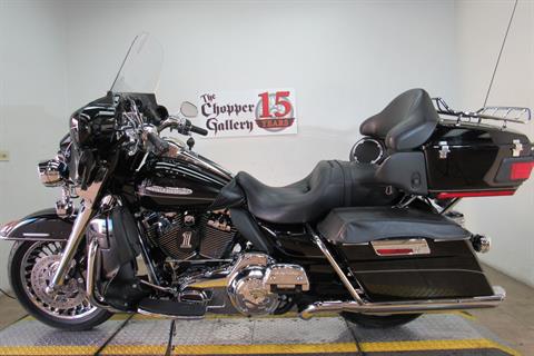 2011 Harley-Davidson Electra Glide® Ultra Limited in Temecula, California - Photo 2