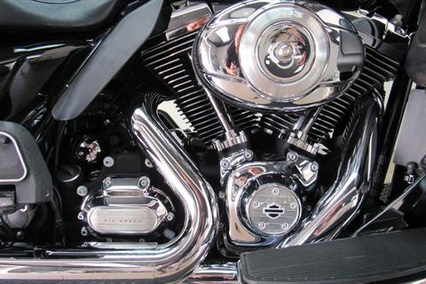 2013 Harley-Davidson Ultra Classic® Electra Glide® in Temecula, California - Photo 21