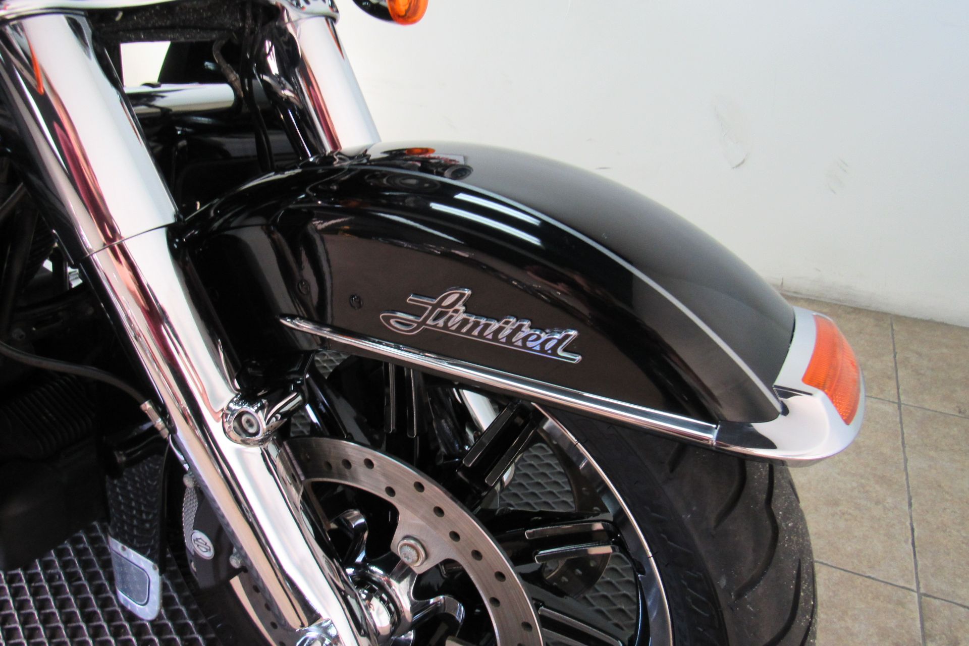 2015 Harley-Davidson Ultra Limited in Temecula, California - Photo 16