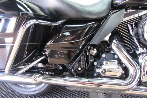 2015 Harley-Davidson Ultra Limited in Temecula, California - Photo 23