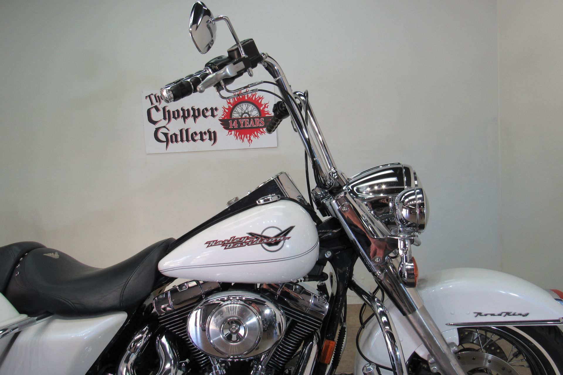 2005 Harley-Davidson Road King in Temecula, California - Photo 9