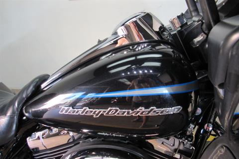 2013 Harley-Davidson Road Glide® Ultra in Temecula, California - Photo 7