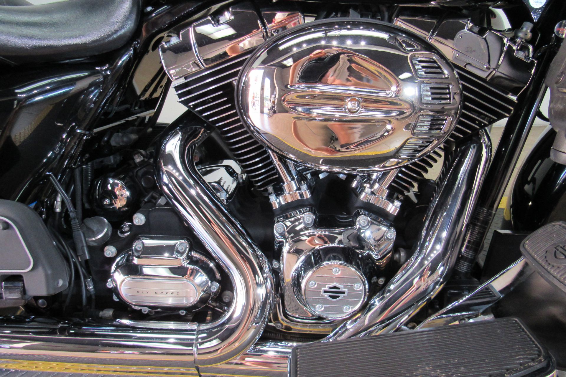 2013 Harley-Davidson Road Glide® Ultra in Temecula, California - Photo 11