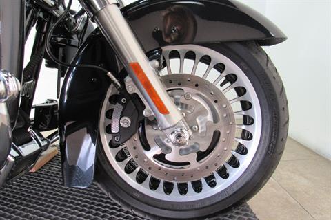 2013 Harley-Davidson Road Glide® Ultra in Temecula, California - Photo 16