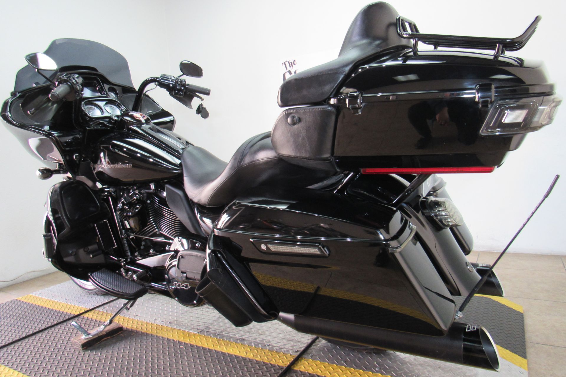 2020 Harley-Davidson Road Glide® Limited in Temecula, California - Photo 35
