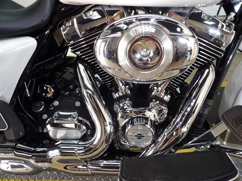 2012 Harley-Davidson Road King® Classic in Temecula, California - Photo 13