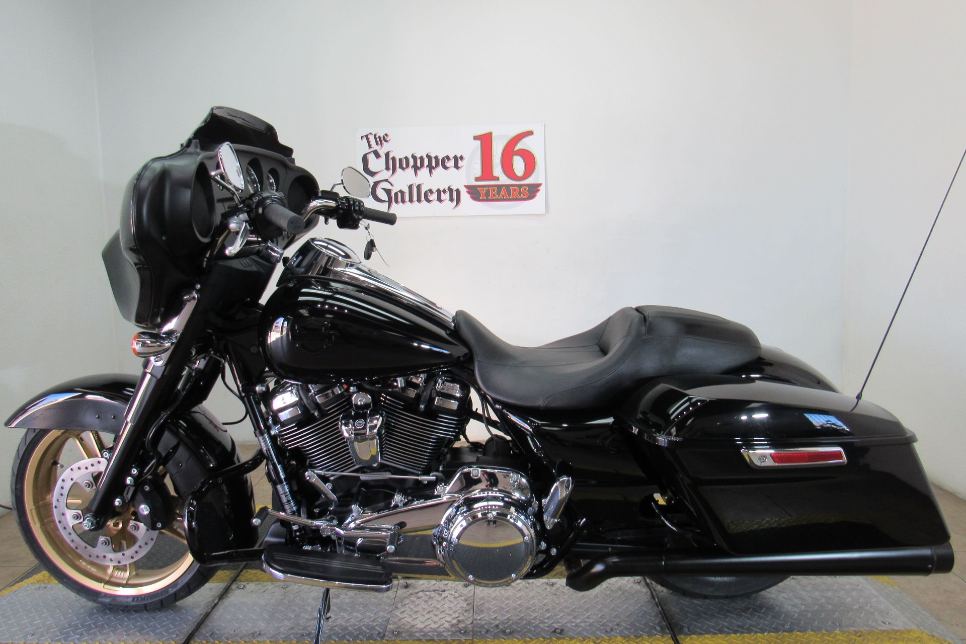 2023 Harley-Davidson Street Glide® in Temecula, California - Photo 2