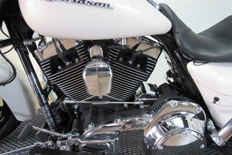 2014 Harley-Davidson Street Glide® Special in Temecula, California - Photo 31
