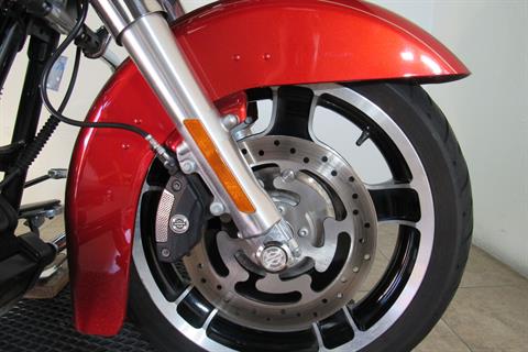 2013 Harley-Davidson Road Glide® Custom in Temecula, California - Photo 14
