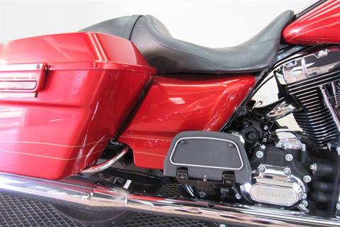 2013 Harley-Davidson Road Glide® Custom in Temecula, California - Photo 21