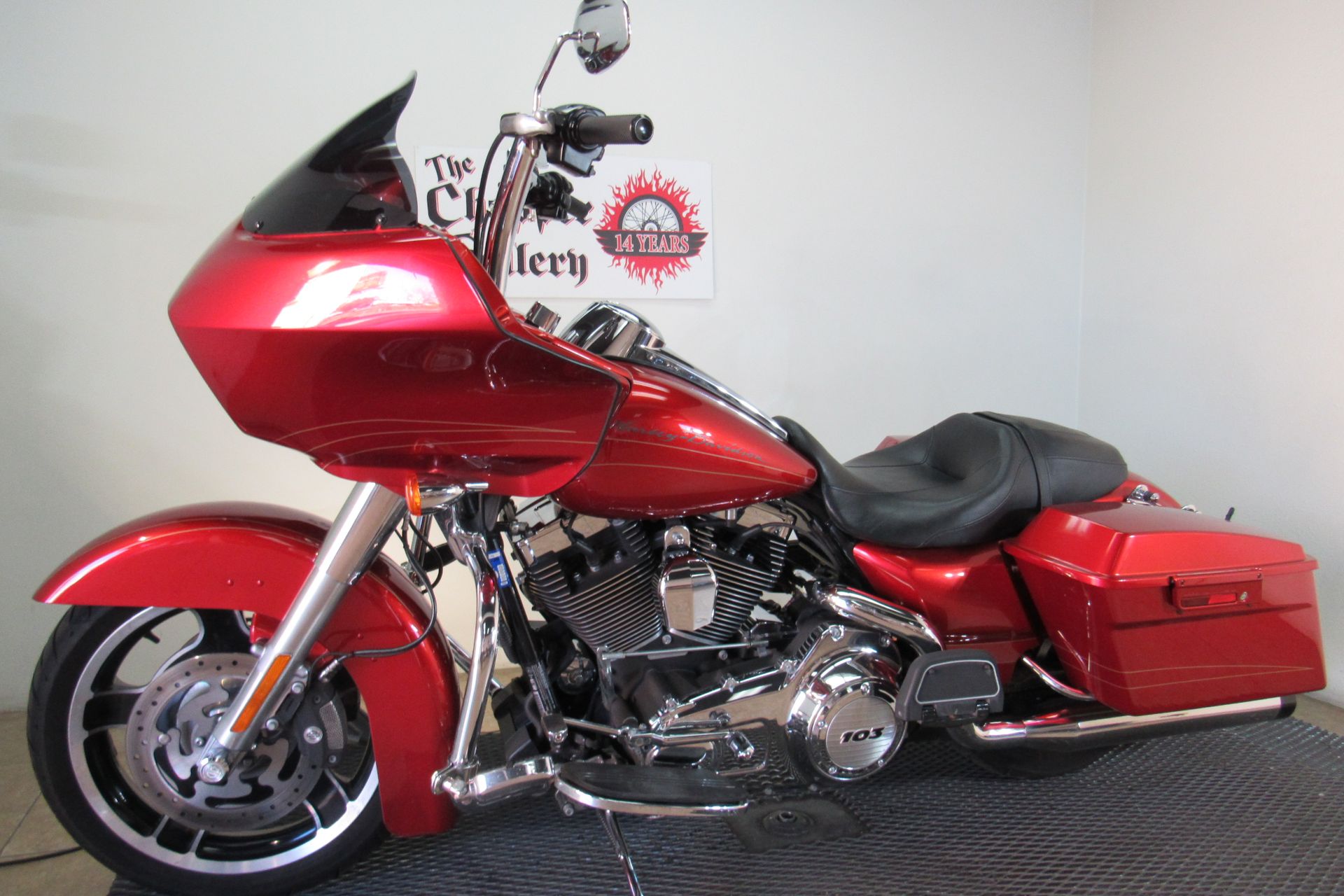 2013 Harley-Davidson Road Glide® Custom in Temecula, California - Photo 4