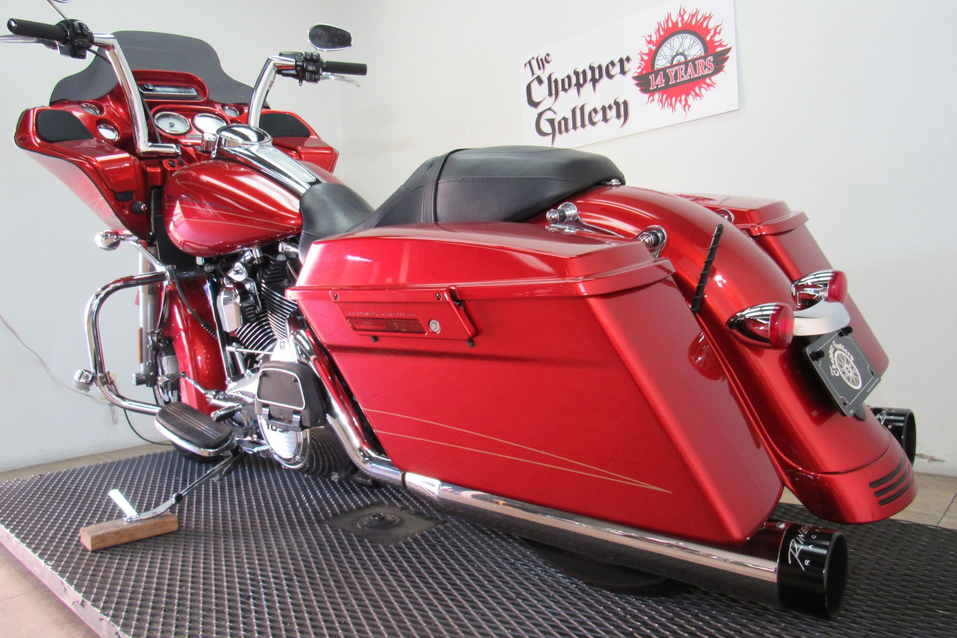 2013 Harley-Davidson Road Glide® Custom in Temecula, California - Photo 29