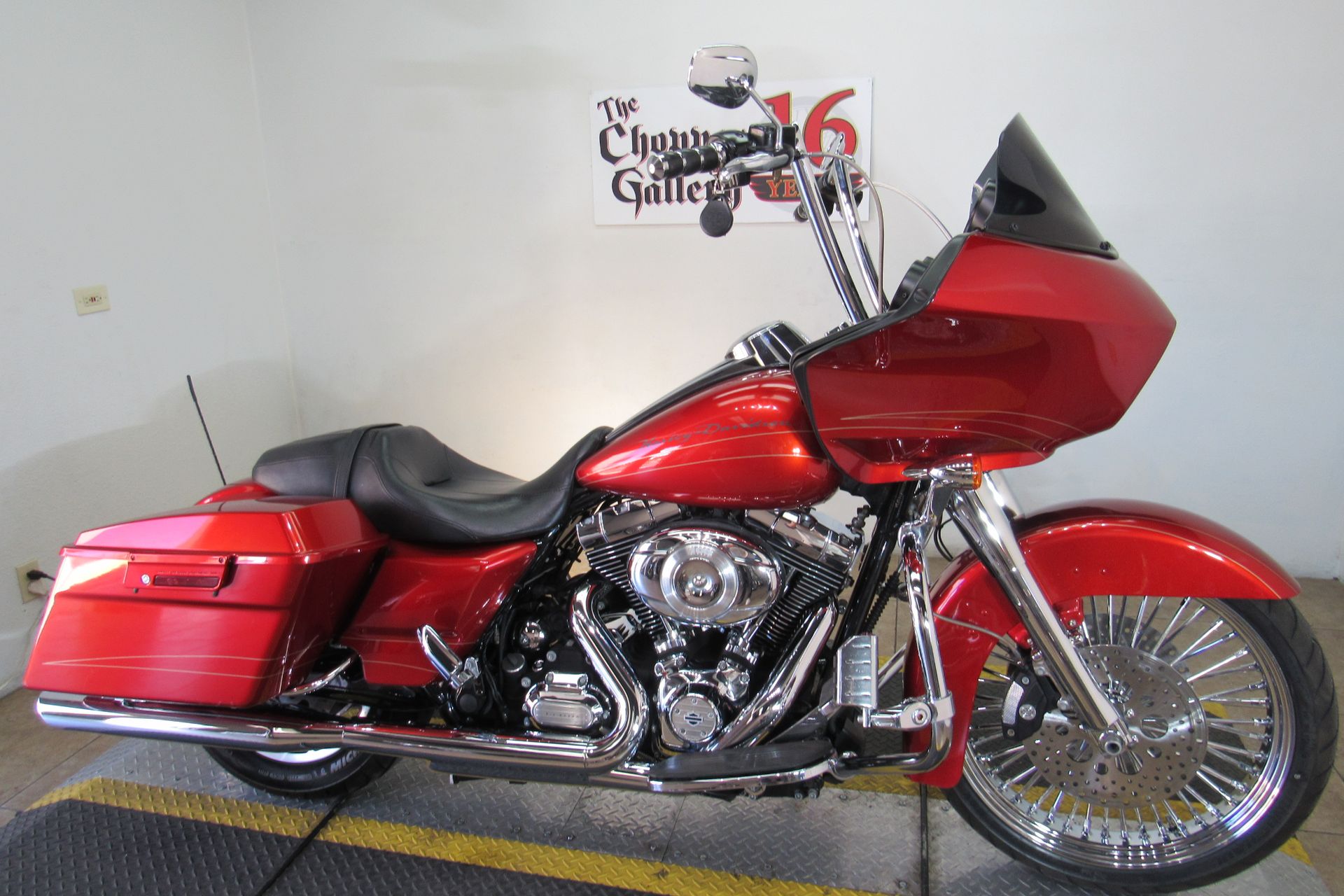 2013 Harley-Davidson Road Glide® Custom in Temecula, California - Photo 5
