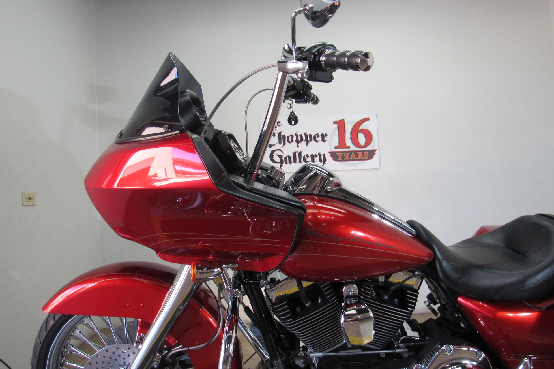 2013 Harley-Davidson Road Glide® Custom in Temecula, California - Photo 4