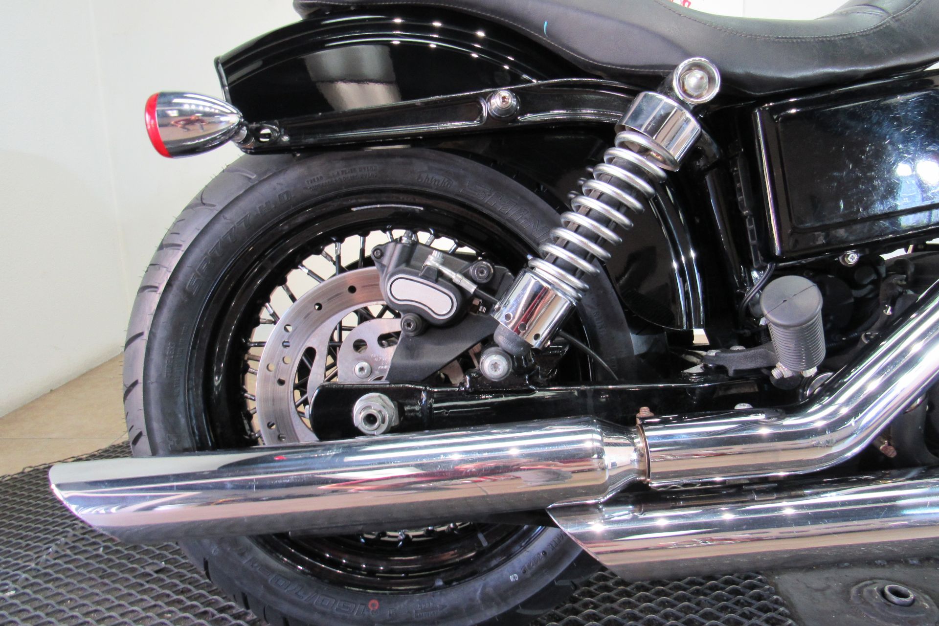 2013 Harley-Davidson Dyna® Street Bob® in Temecula, California - Photo 23
