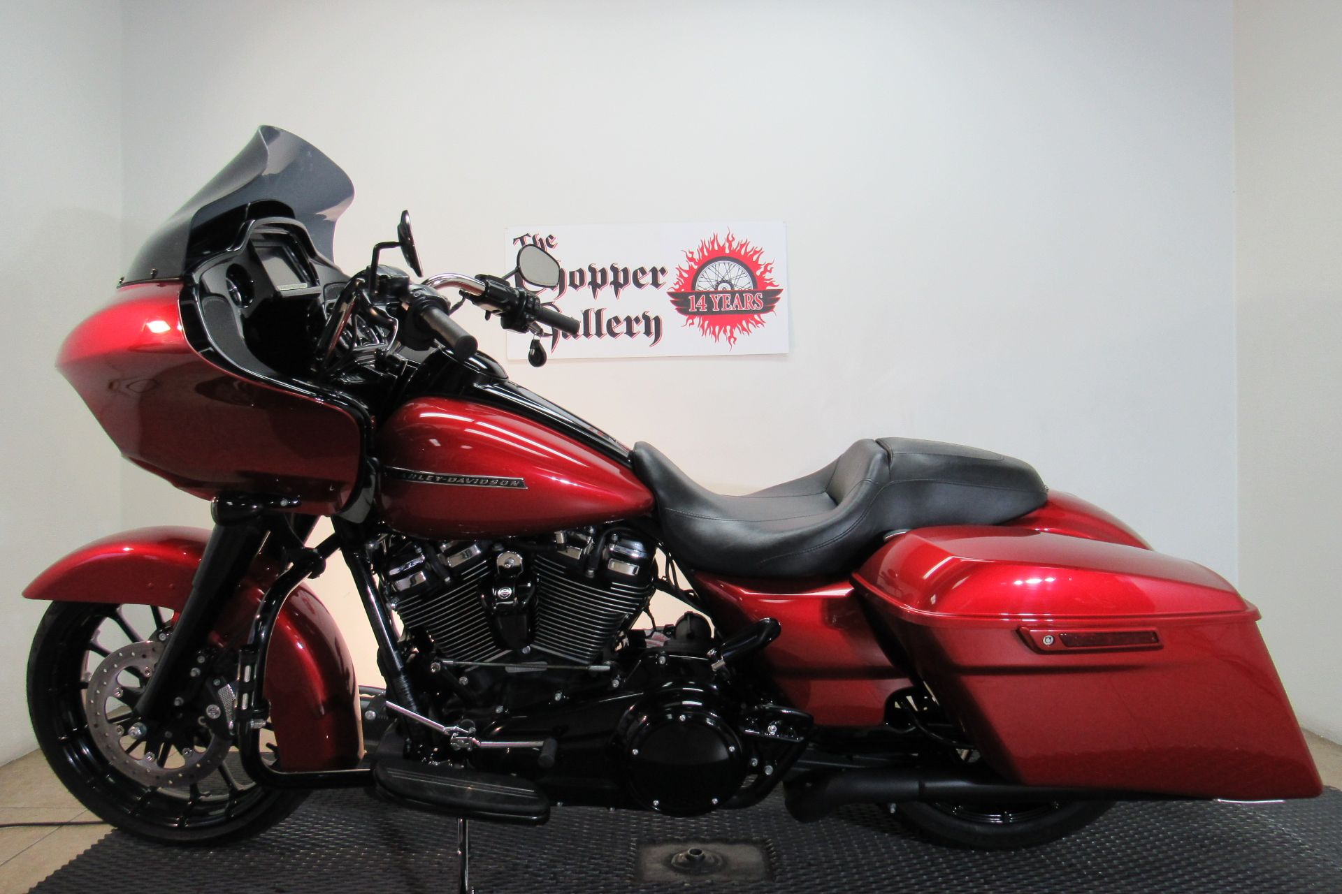 2018 Harley-Davidson Road Glide® Special in Temecula, California - Photo 2