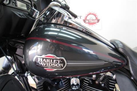 2009 Harley-Davidson Ultra Classic® Electra Glide® in Temecula, California - Photo 8