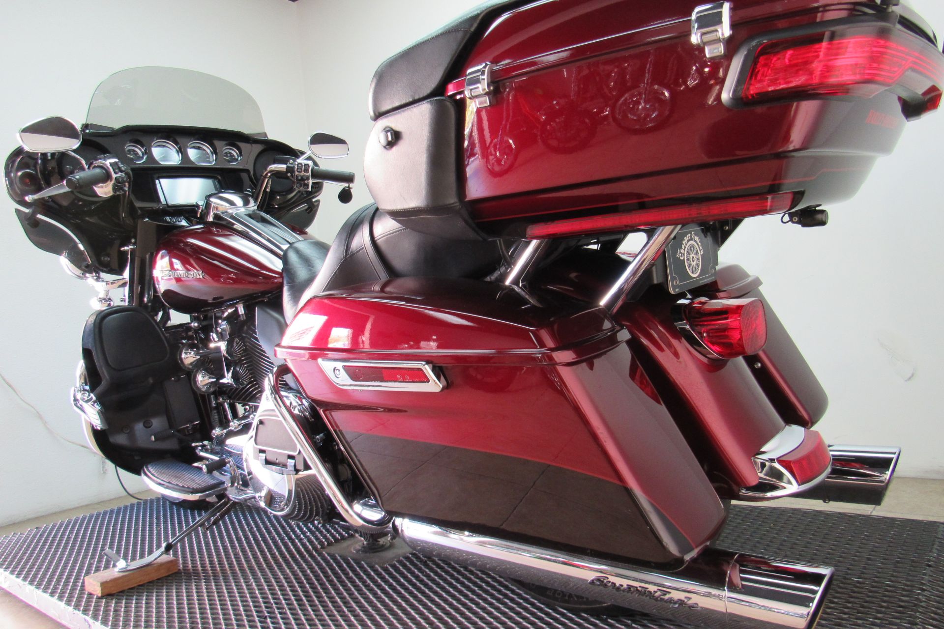 2014 Harley-Davidson Electra Glide® Ultra Classic® in Temecula, California - Photo 32