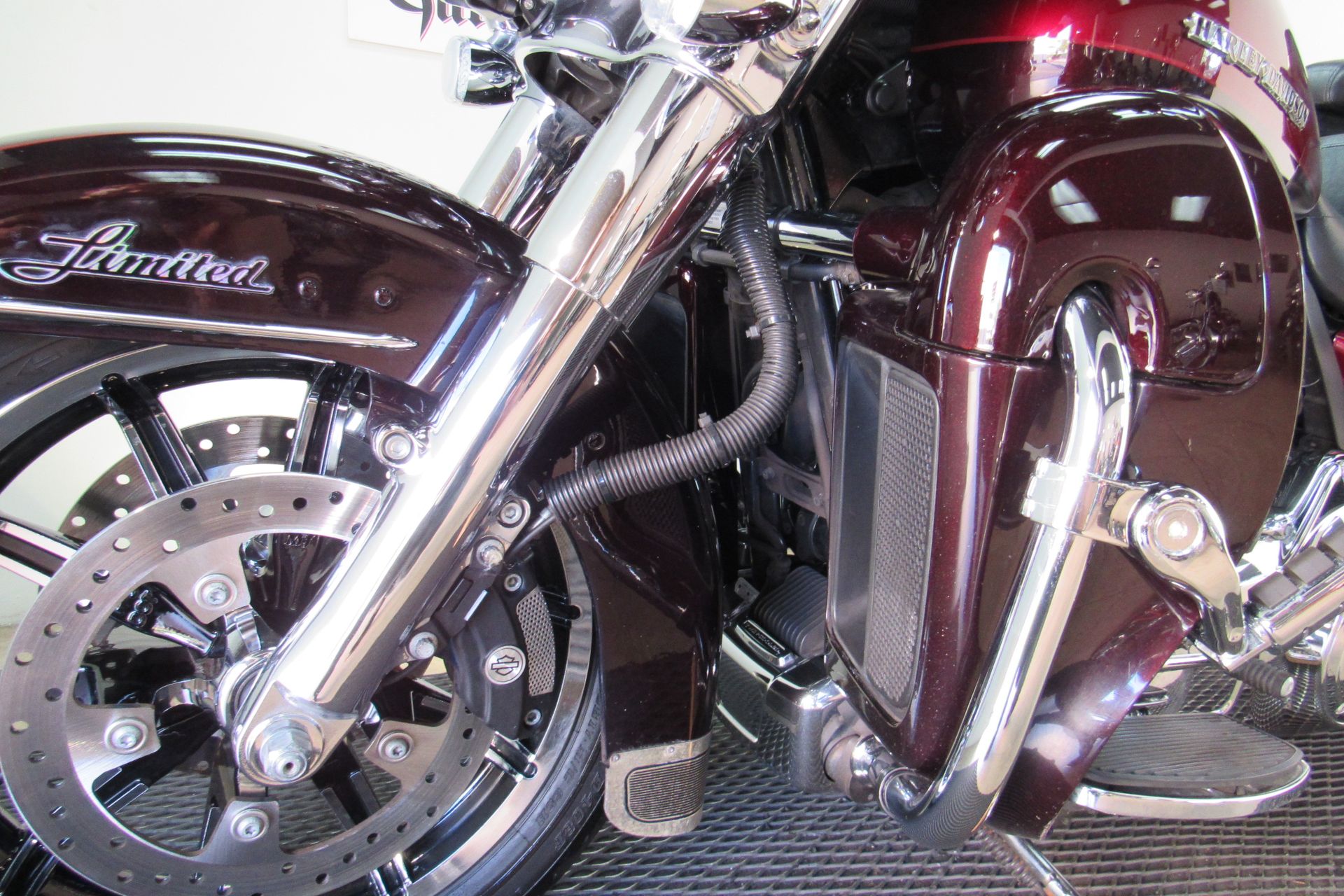 2014 Harley-Davidson Electra Glide® Ultra Classic® in Temecula, California - Photo 36