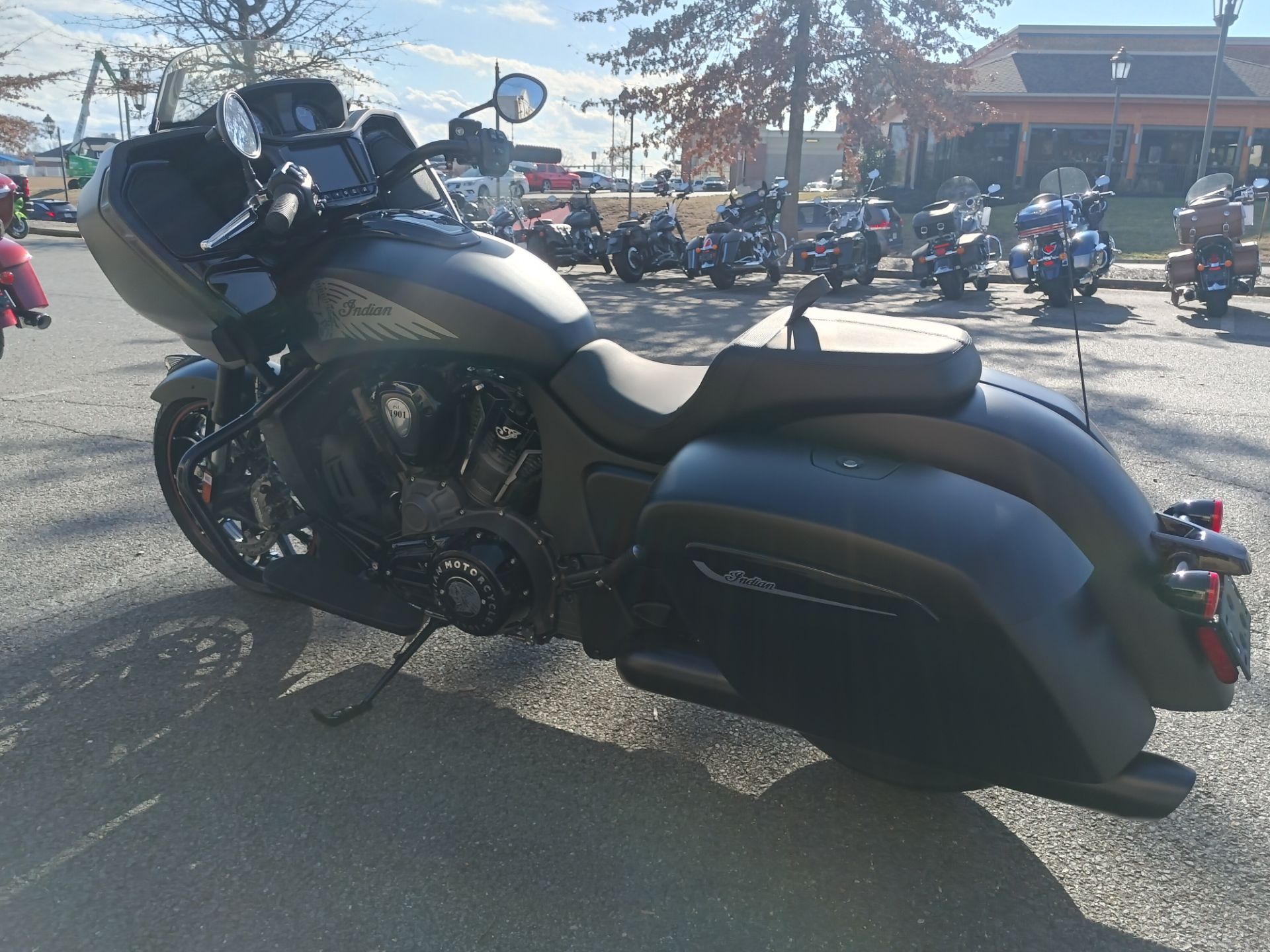 2023 Indian Motorcycle Challenger® Dark Horse® in Fredericksburg, Virginia - Photo 6