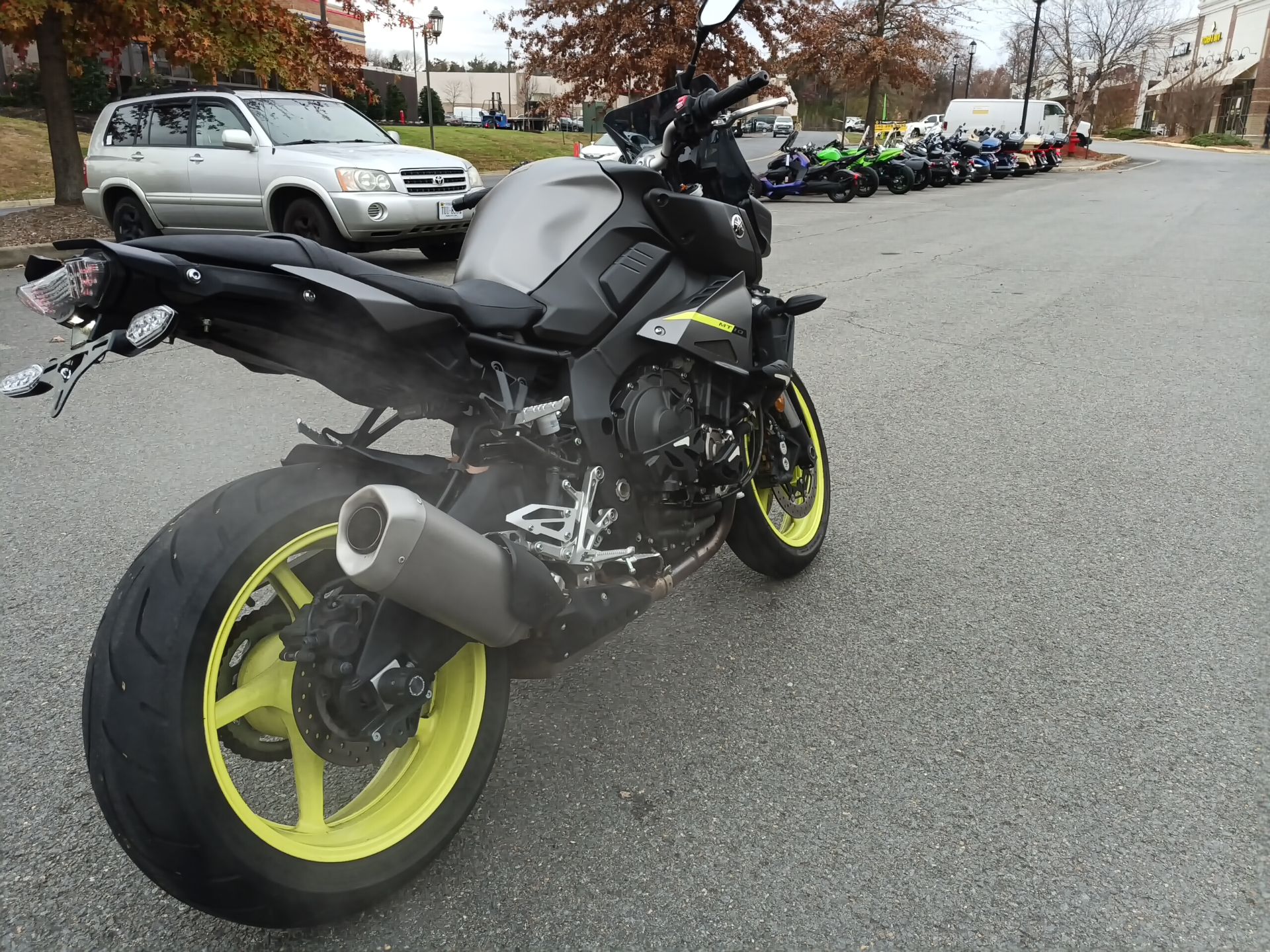 2018 Yamaha MT-10 in Fredericksburg, Virginia - Photo 6