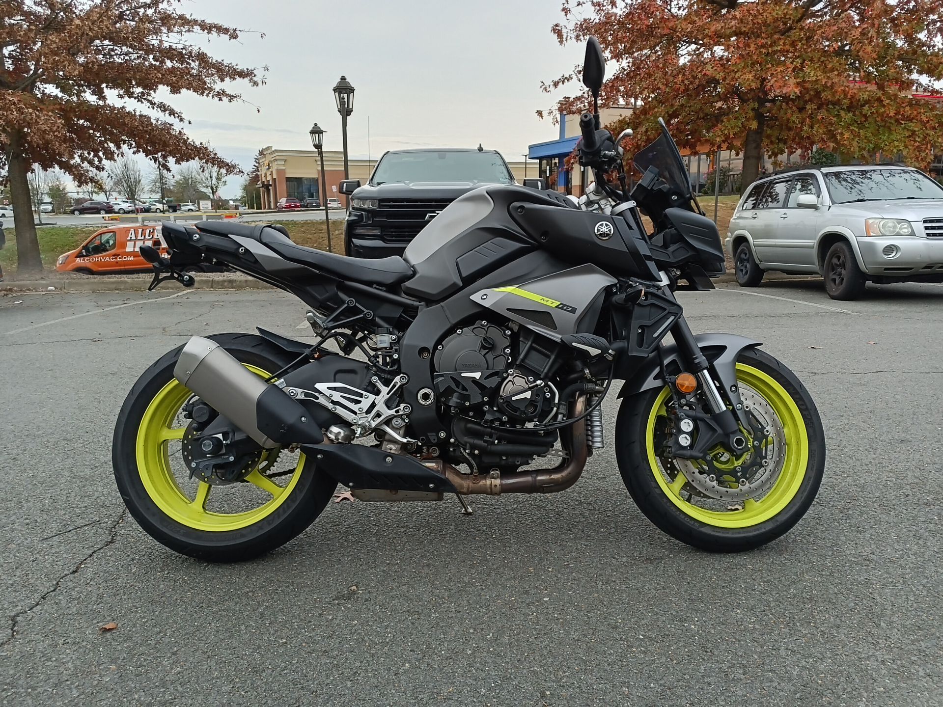 2018 Yamaha MT-10 in Fredericksburg, Virginia - Photo 7