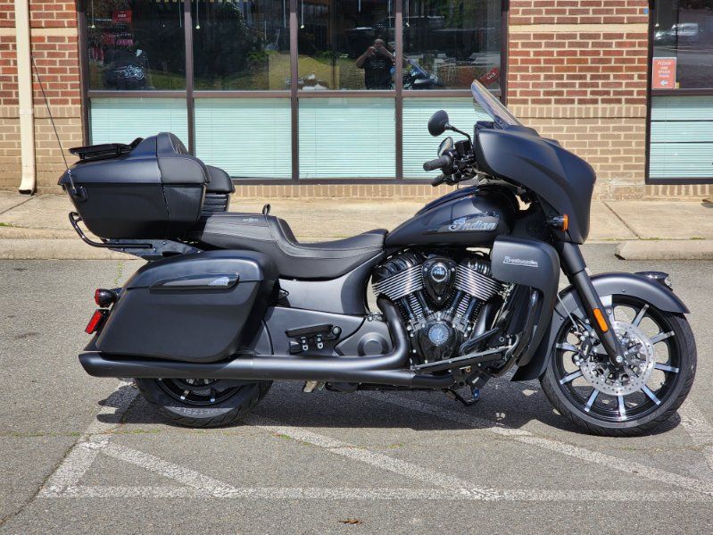 2024 Indian Motorcycle Roadmaster® Dark Horse® in Fredericksburg, Virginia - Photo 1
