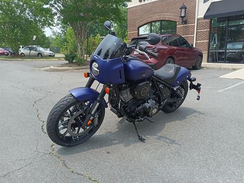 2023 Indian Motorcycle Sport Chief Dark Horse® Icon in Fredericksburg, Virginia - Photo 4