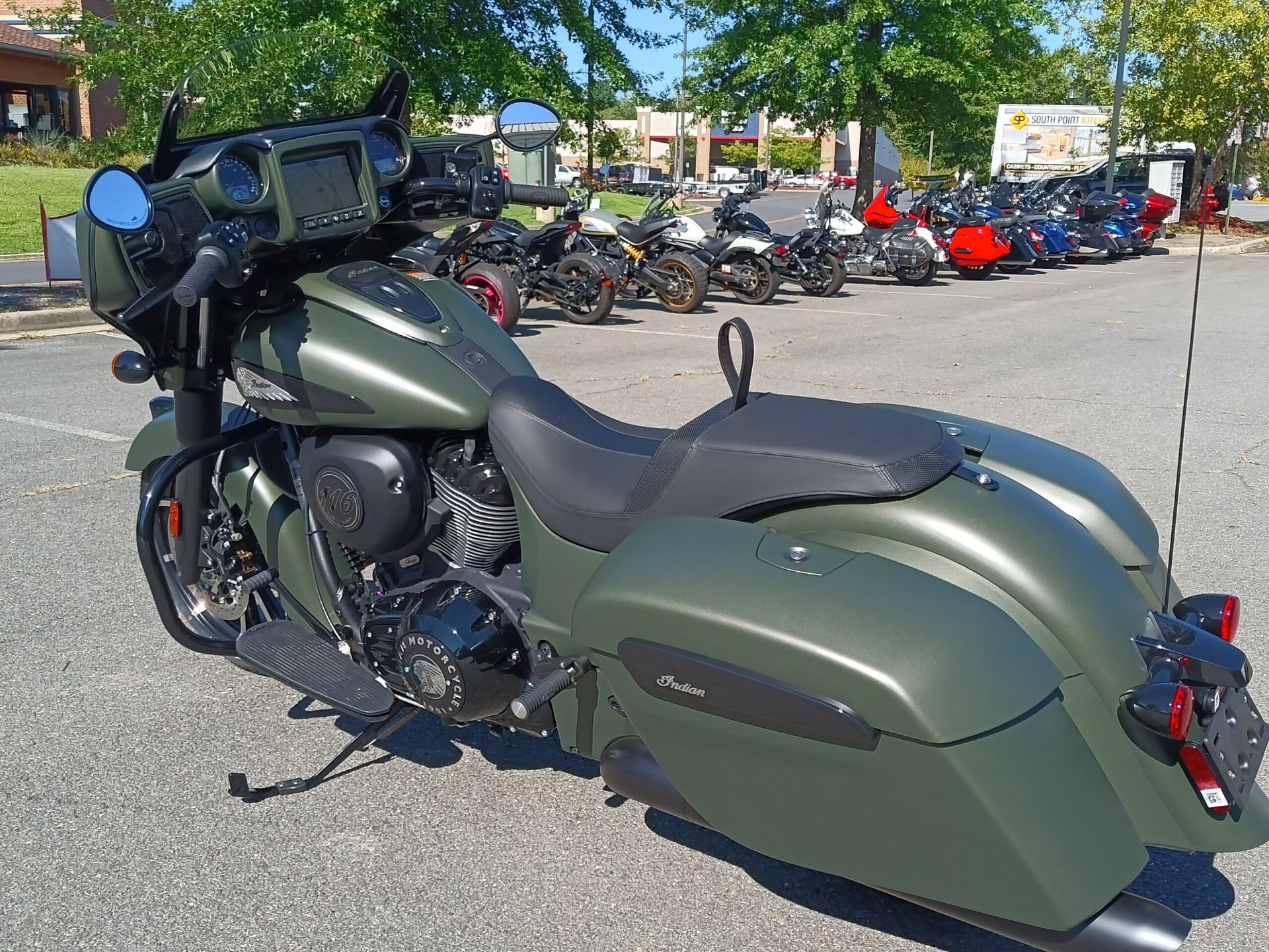 2023 Indian Motorcycle Chieftain® Dark Horse® in Fredericksburg, Virginia - Photo 9