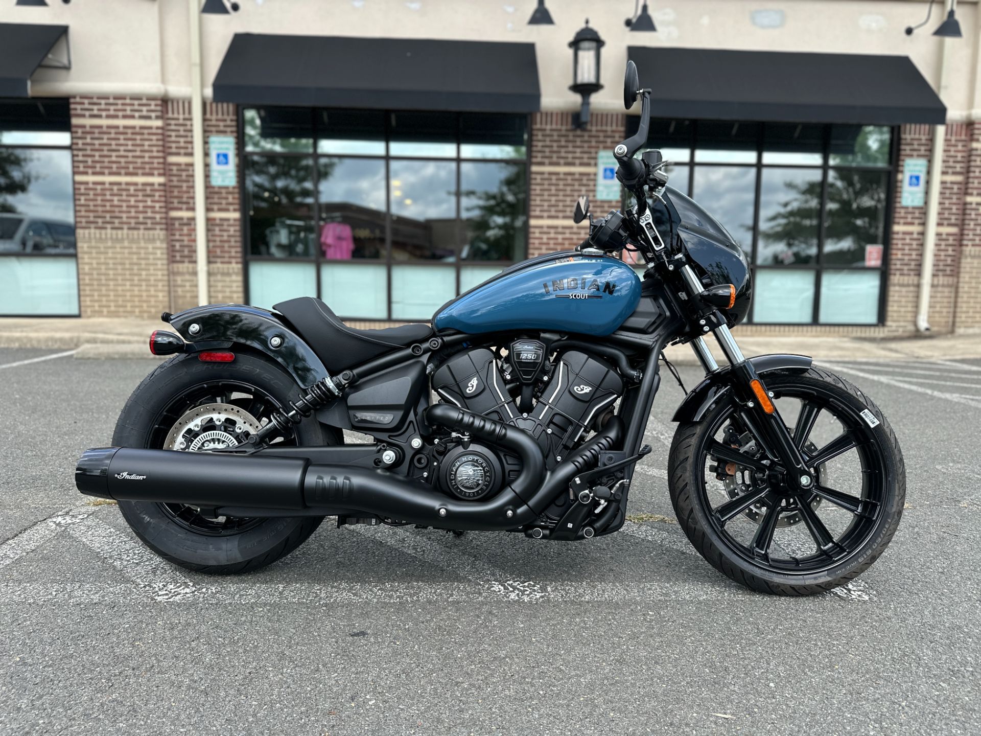 2025 Indian Motorcycle Sport Scout® Limited +Tech in Fredericksburg, Virginia - Photo 1